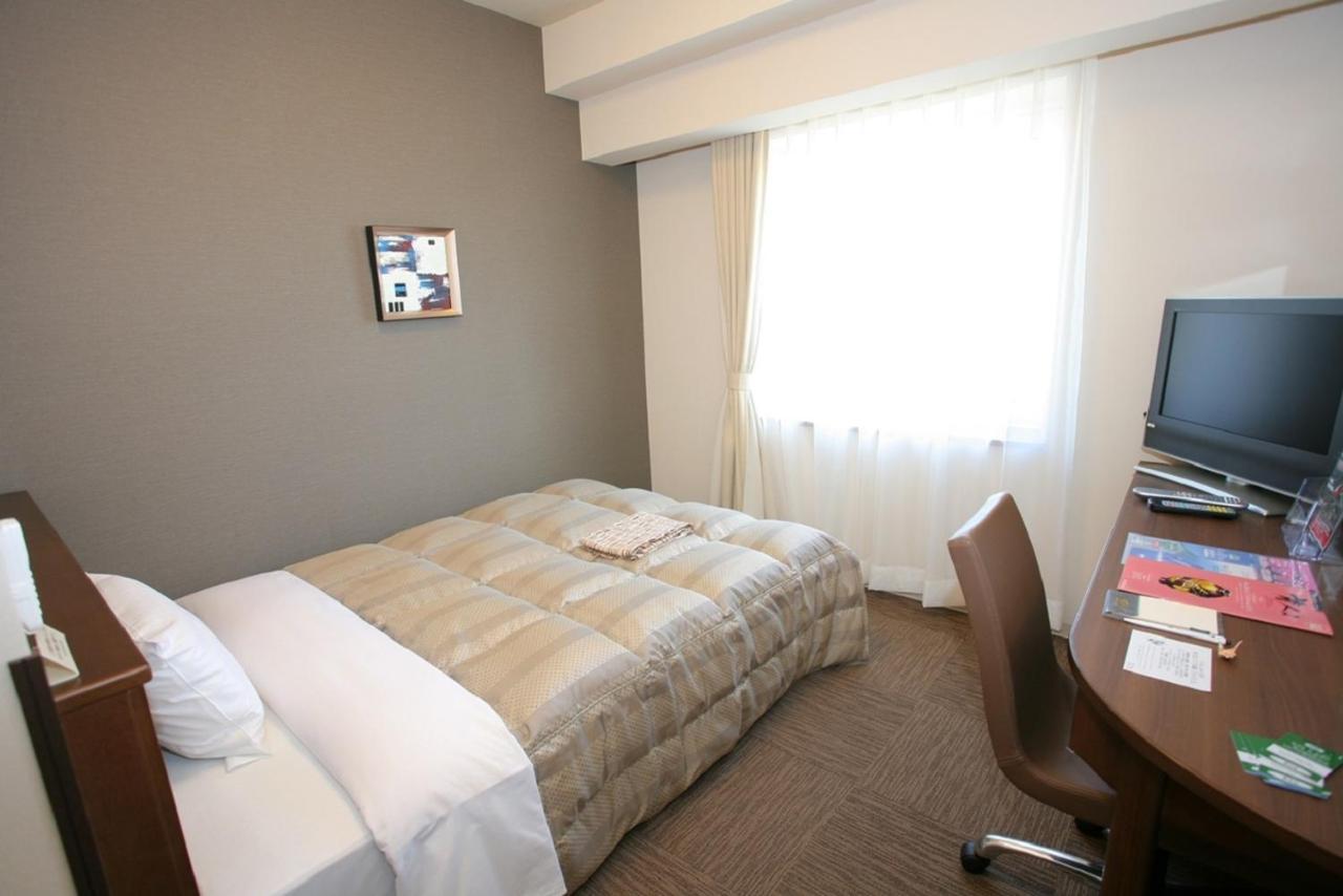 Hotel Route-Inn Koriyama Inter Exterior foto